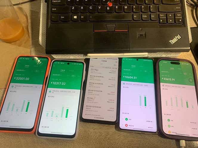 【2025年4月】知识付费镰刀训练营：单号年赚百万的超级IP孵化术-Zv头条